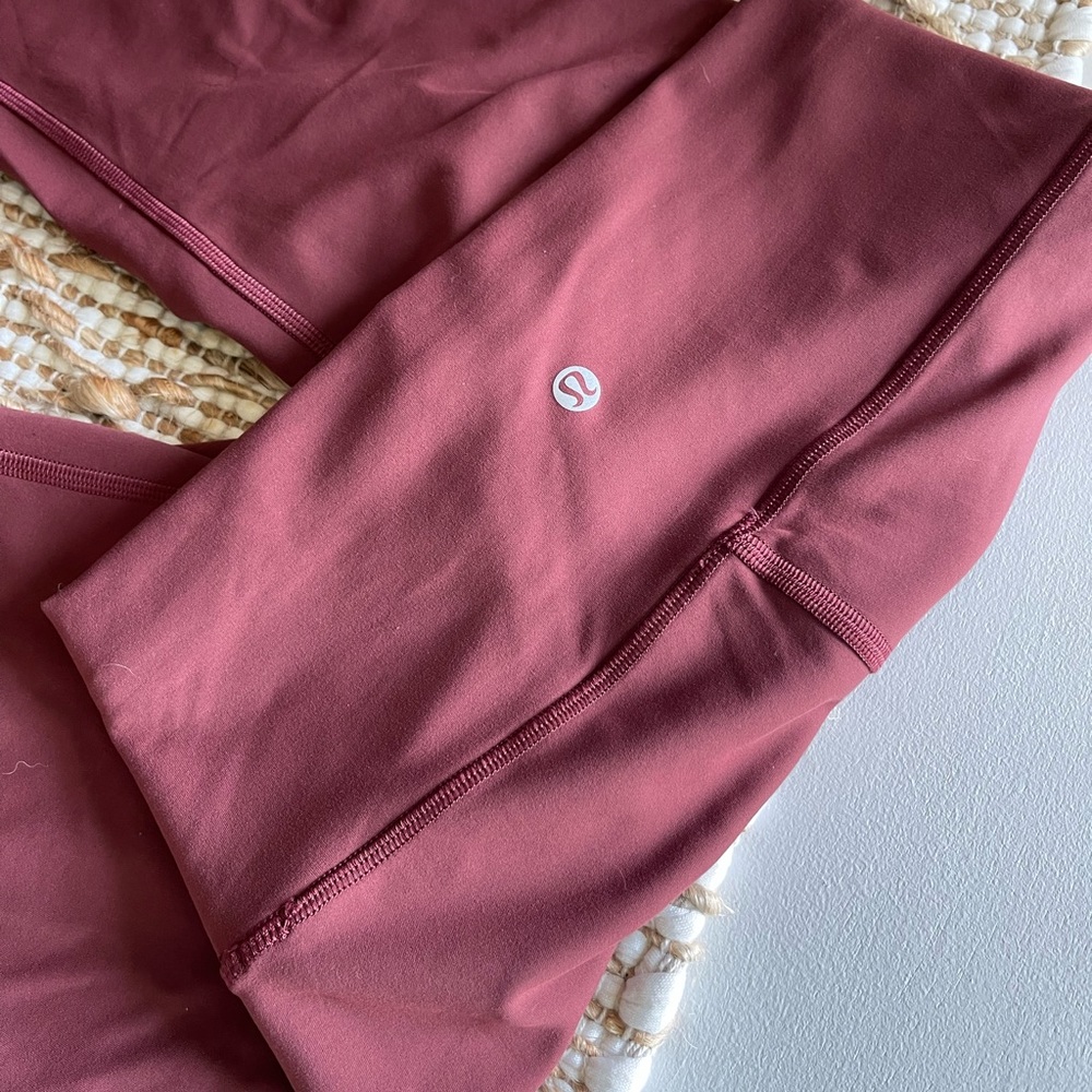 Lululemon leggings 21” size 4
